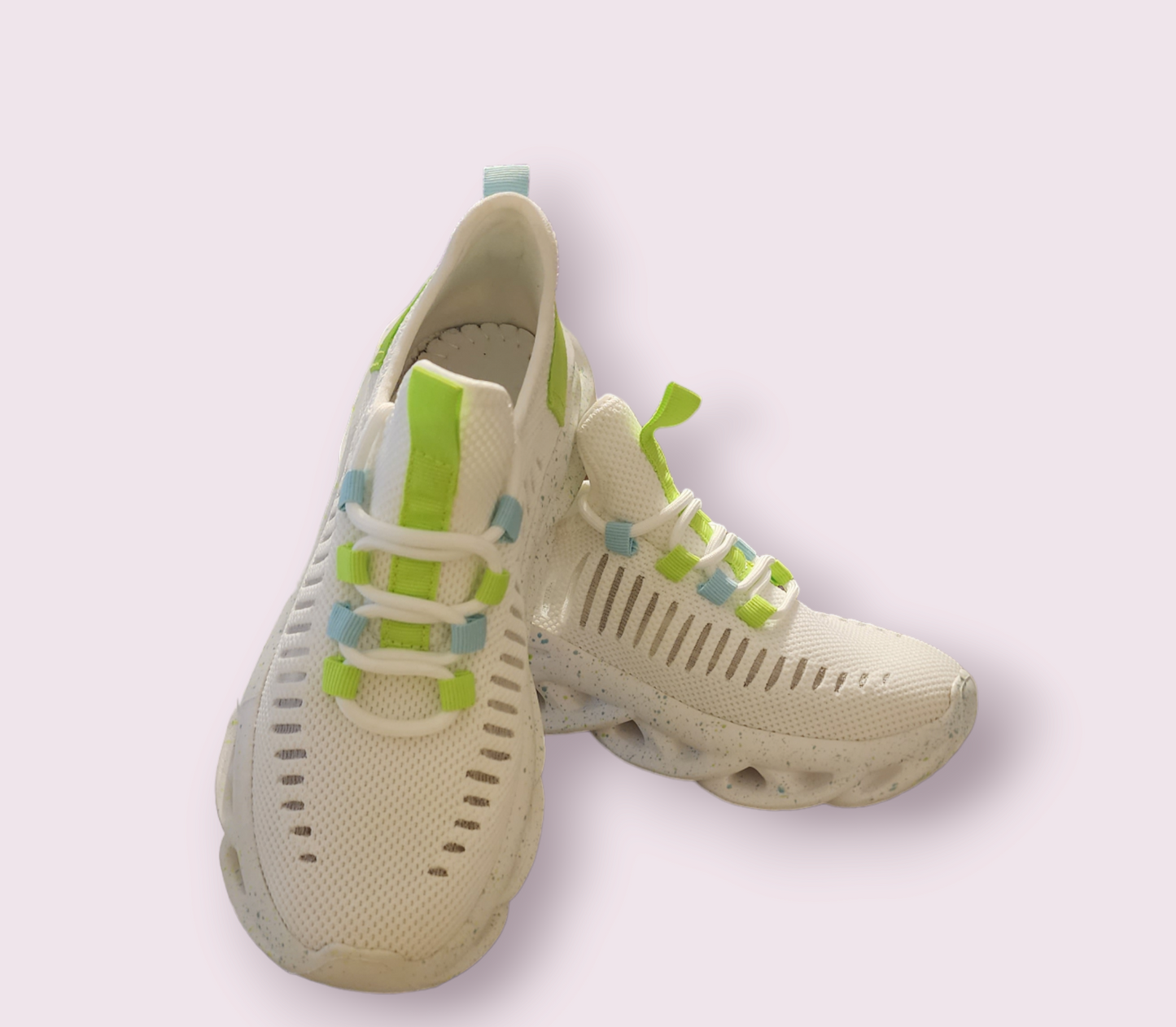 SNEAKER Brave 22