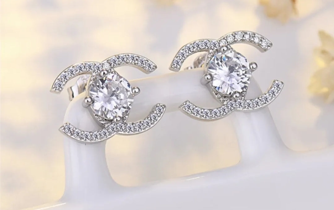 Aretes con zirconias